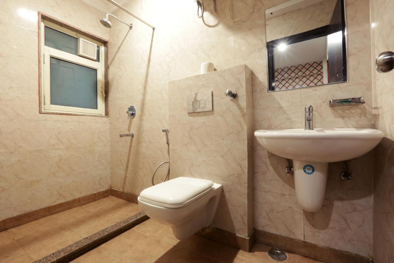 Hotel Square Stay Új-Delhi Kültér fotó
